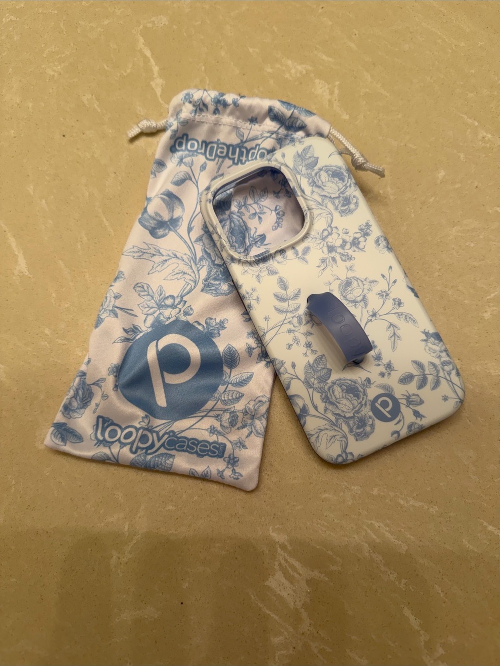 Loopy iPhone 15 Pro case